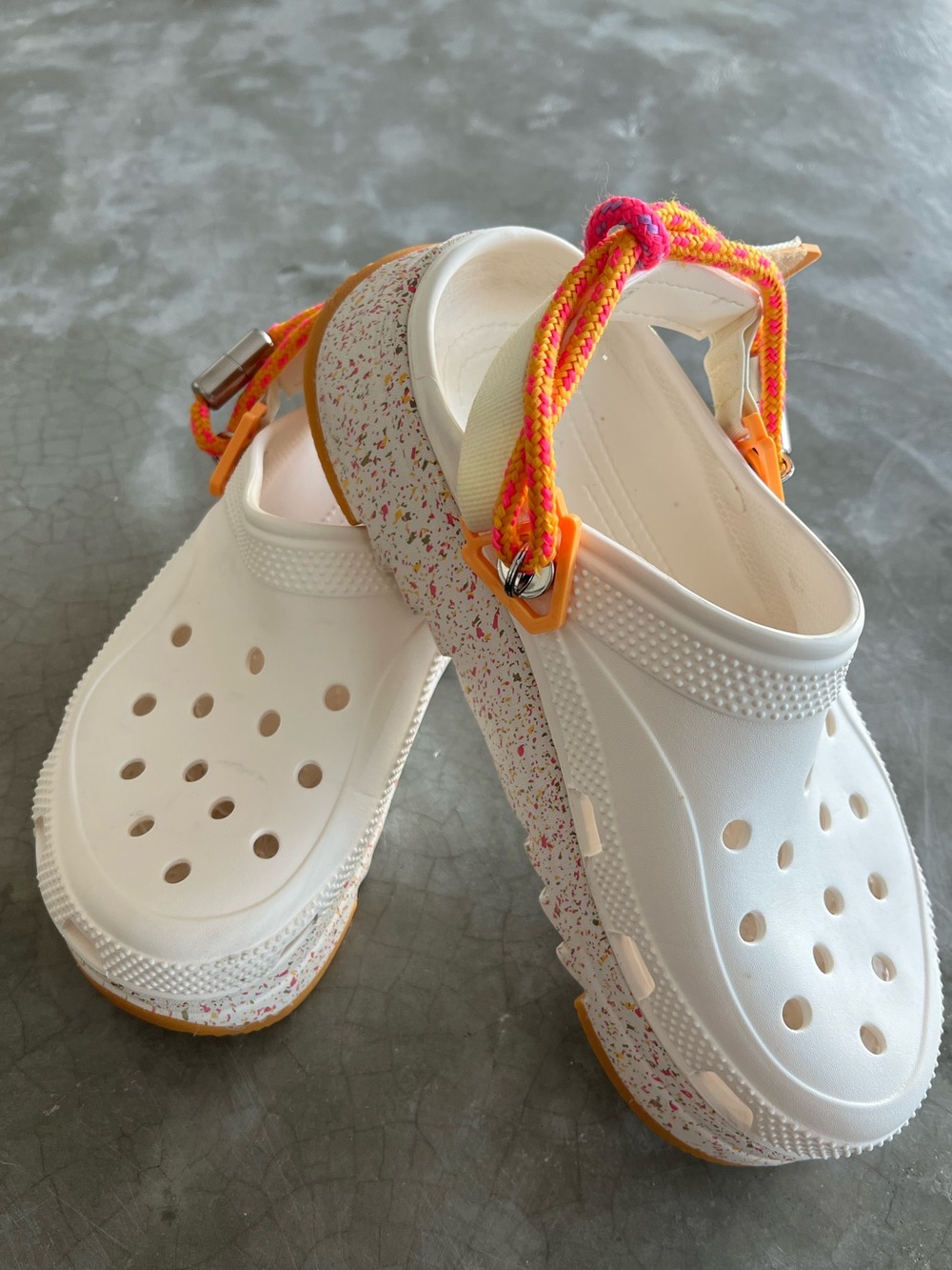 Crocs Hiker Xscape White/Orange/Pink Adjustable Strap M8 / W10